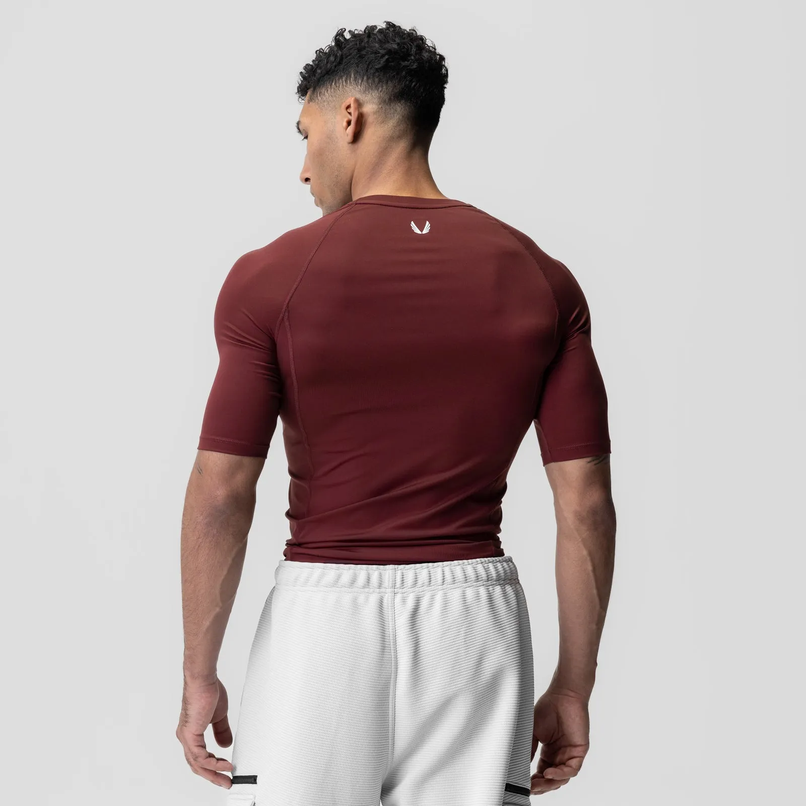 1027. WarpFlexx-Lite™ Half-Sleeve Baselayer - Crimson