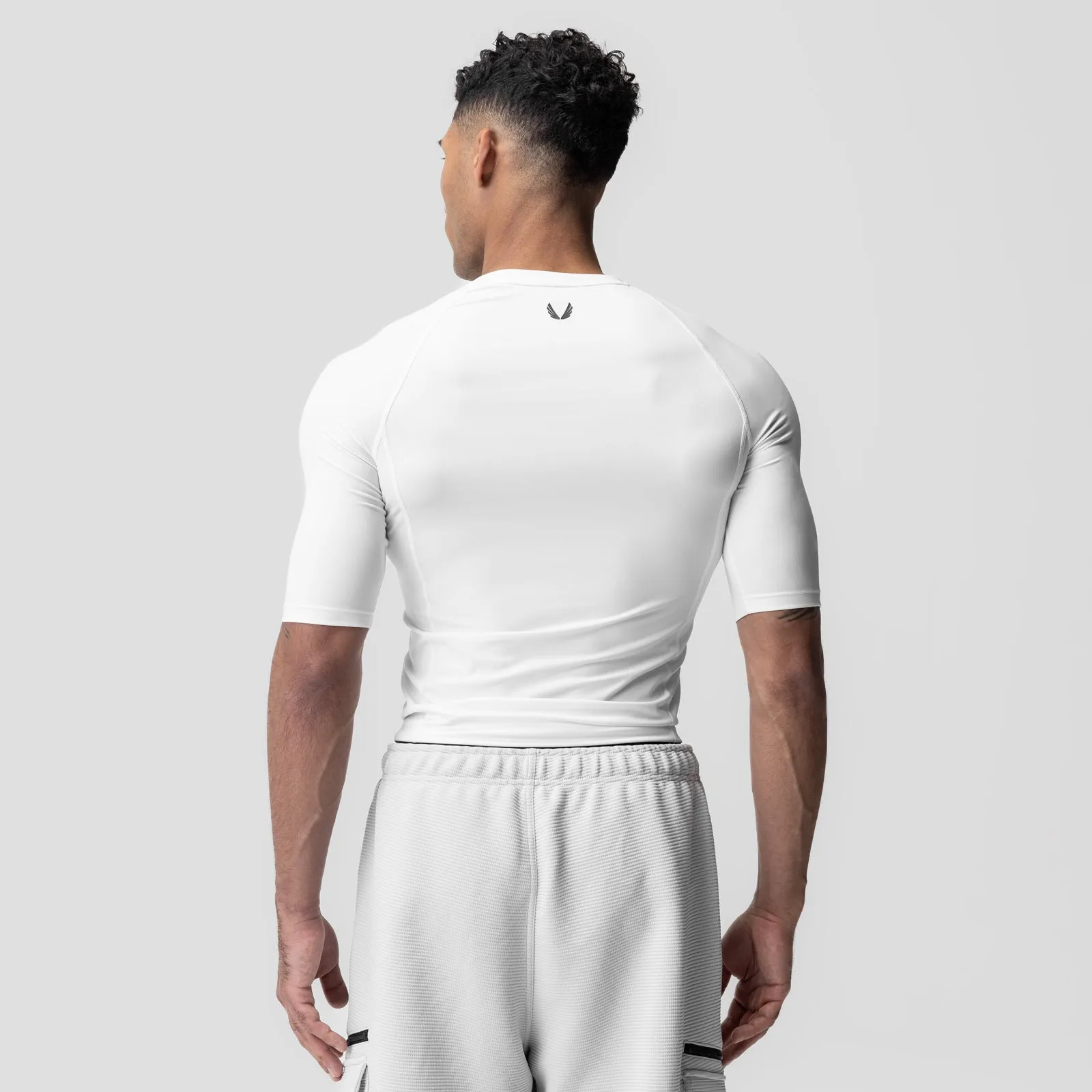 1027. WarpFlexx-Lite™ Half-Sleeve Baselayer - White