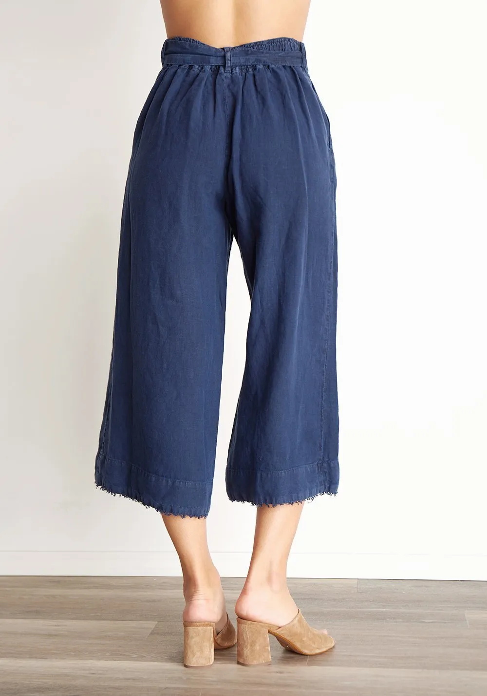 BELLA DAHL - Belted High Waisted Crop Pant in Navy Night