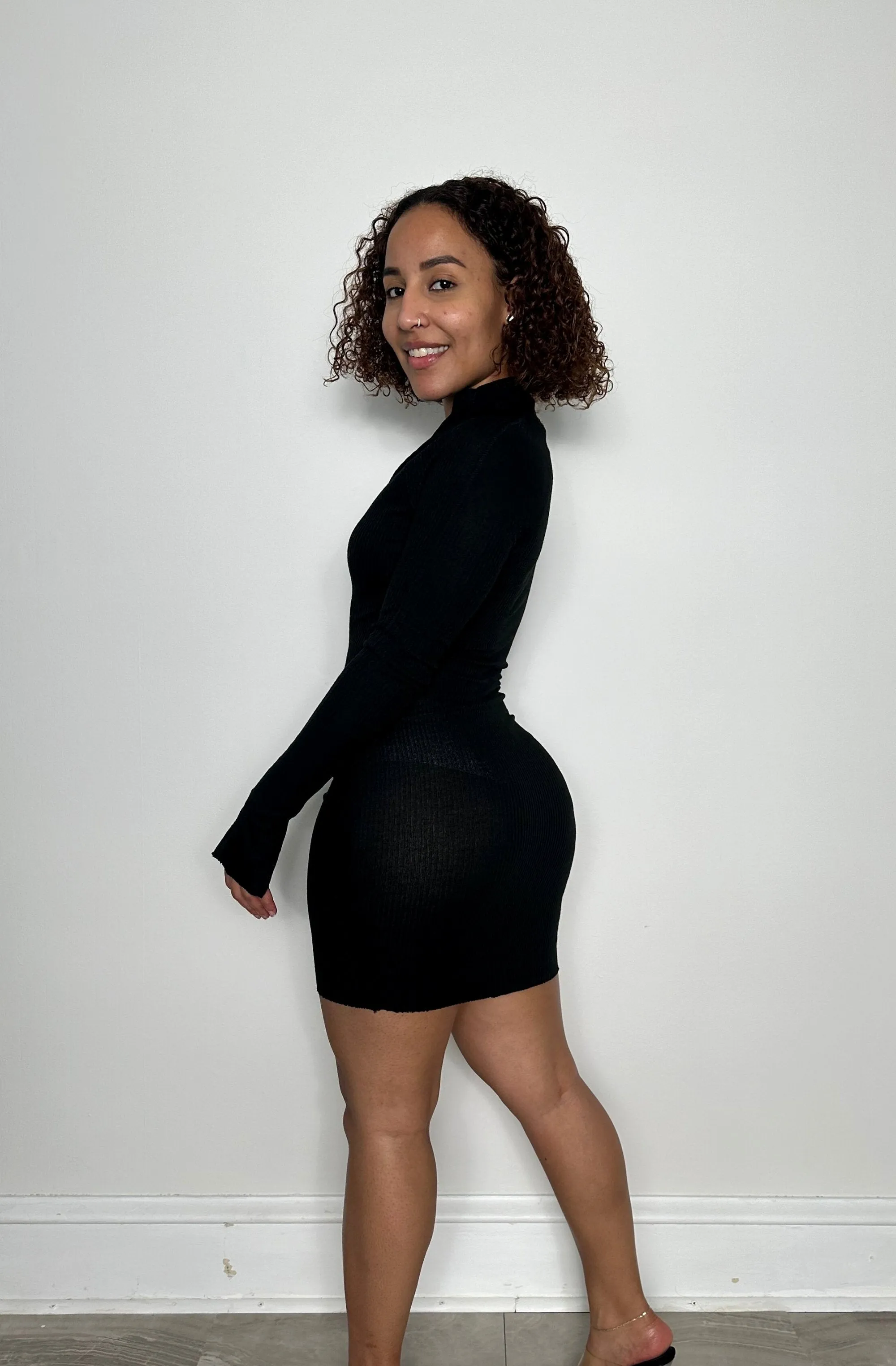 Black Knit Long Sleeve Front Zipper Dress