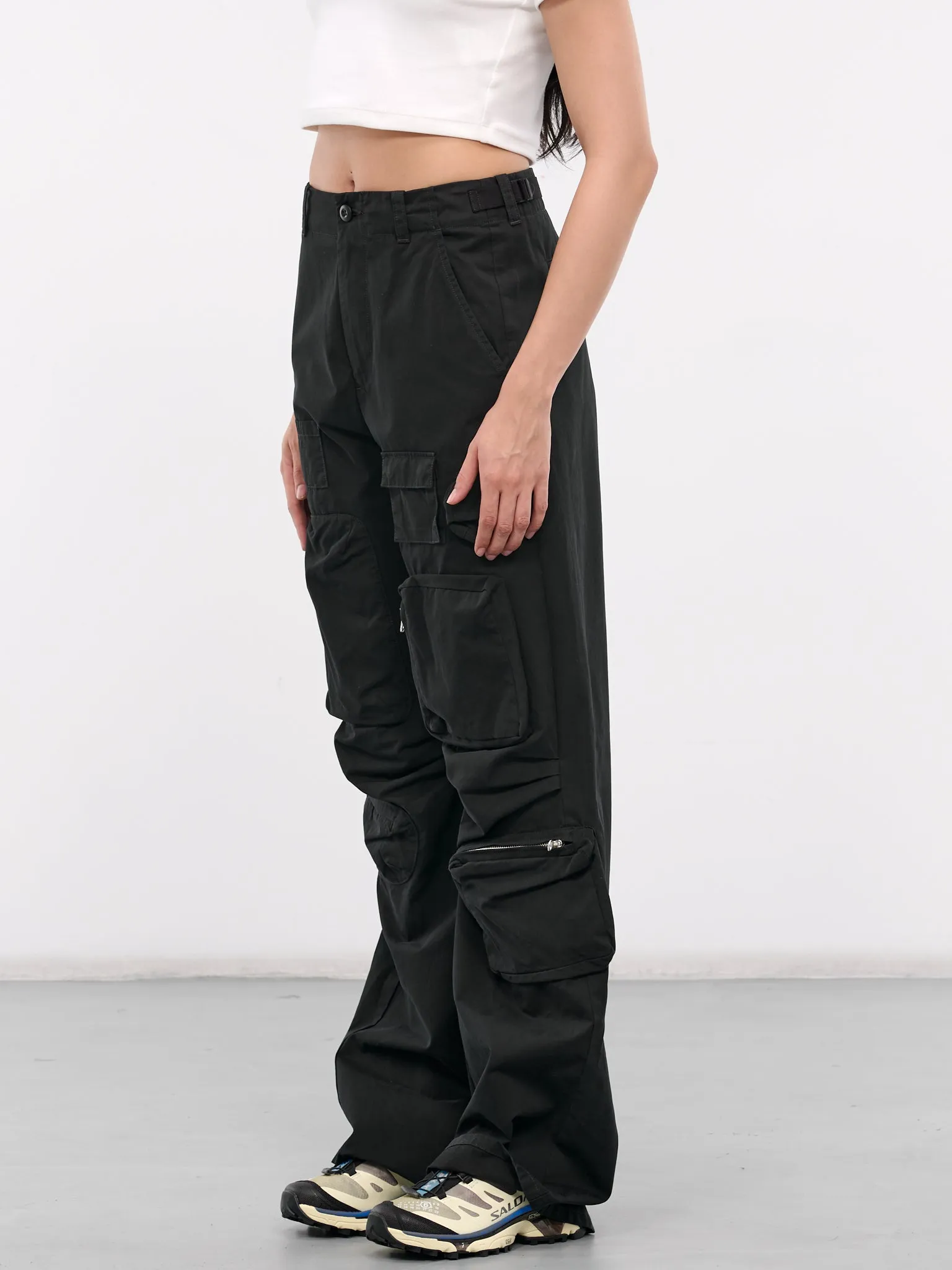 Cargo Pocket Pants (S52KA0504-M35148-900-BLACK)