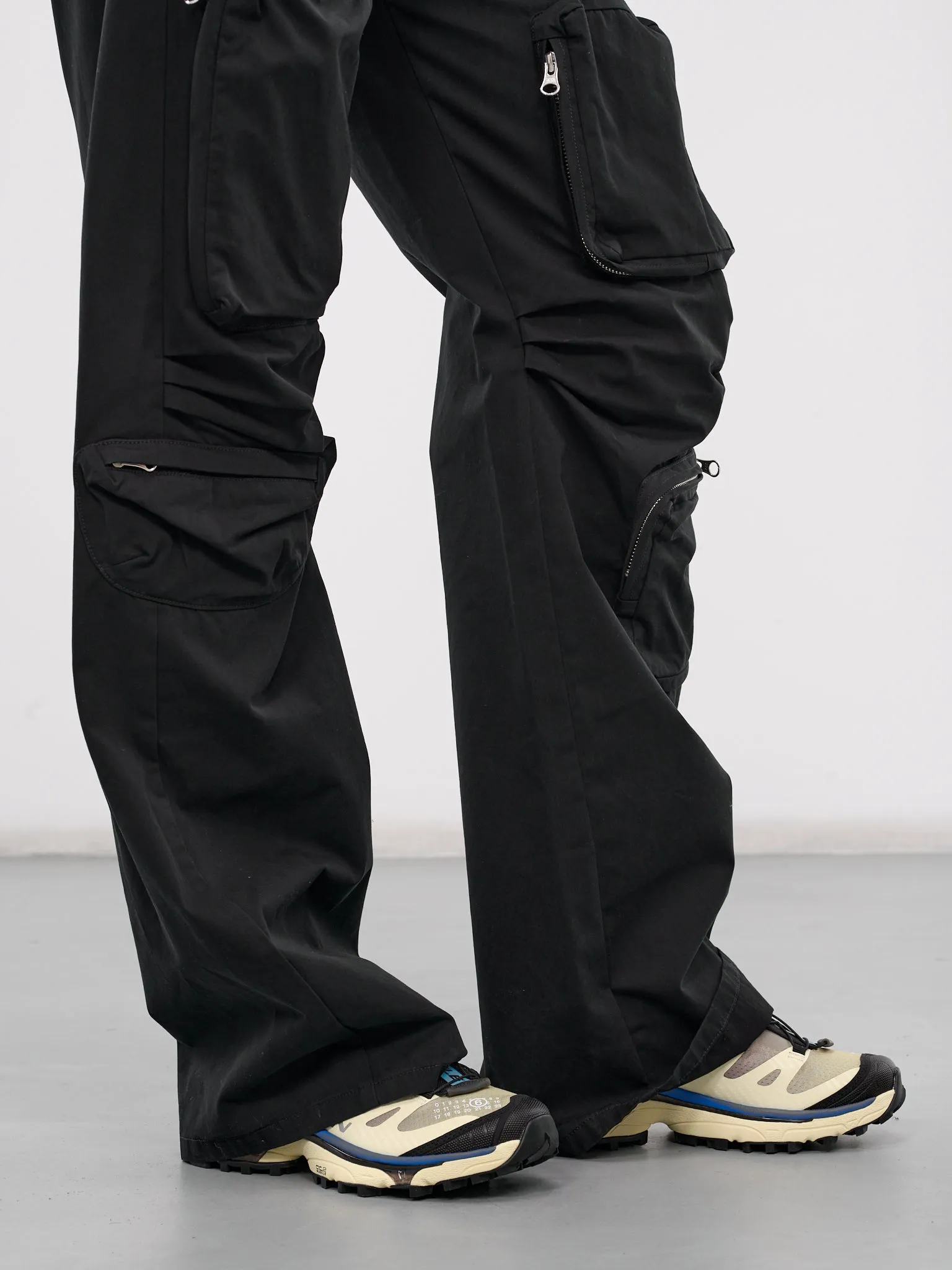 Cargo Pocket Pants (S52KA0504-M35148-900-BLACK)