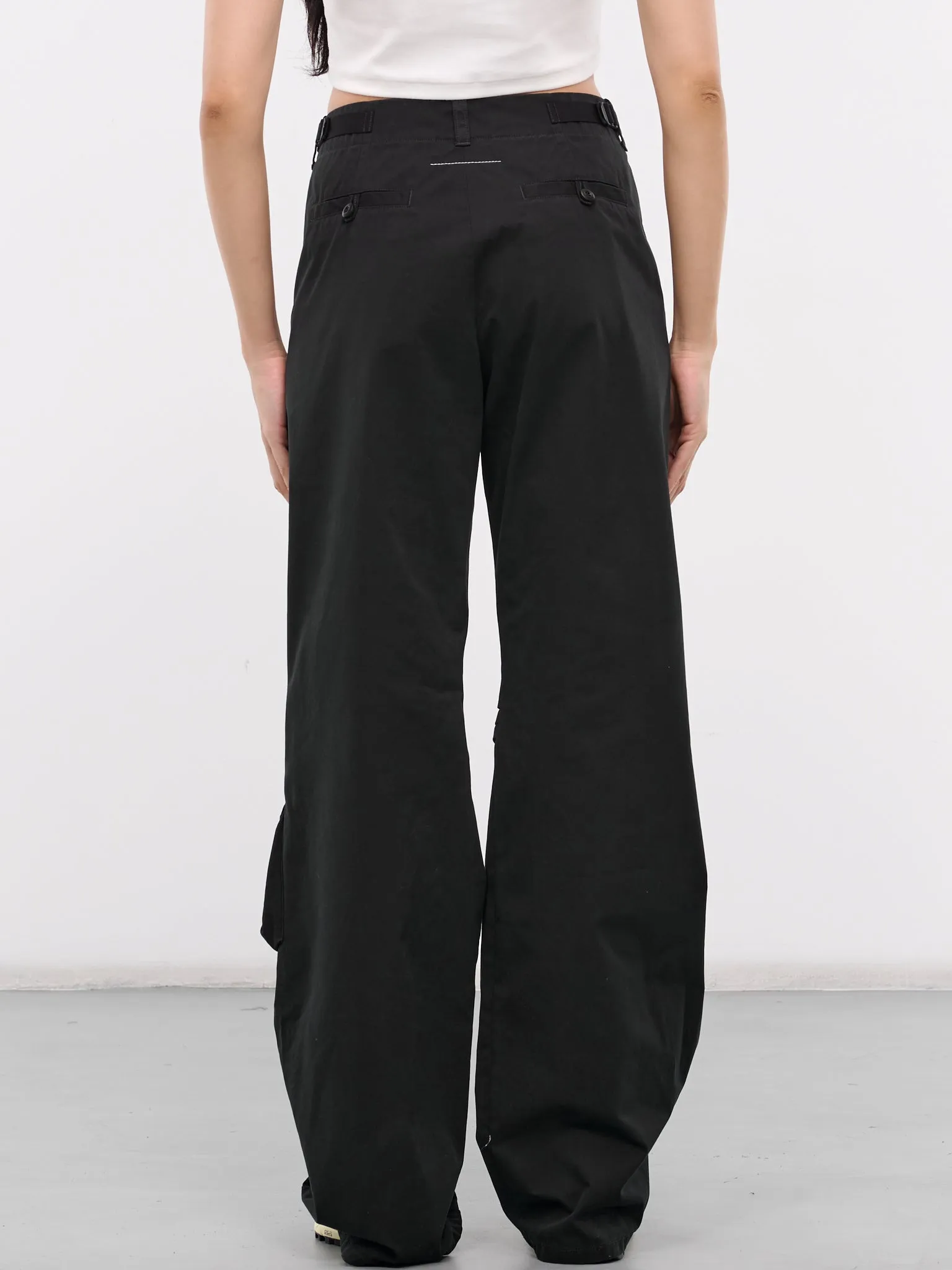 Cargo Pocket Pants (S52KA0504-M35148-900-BLACK)