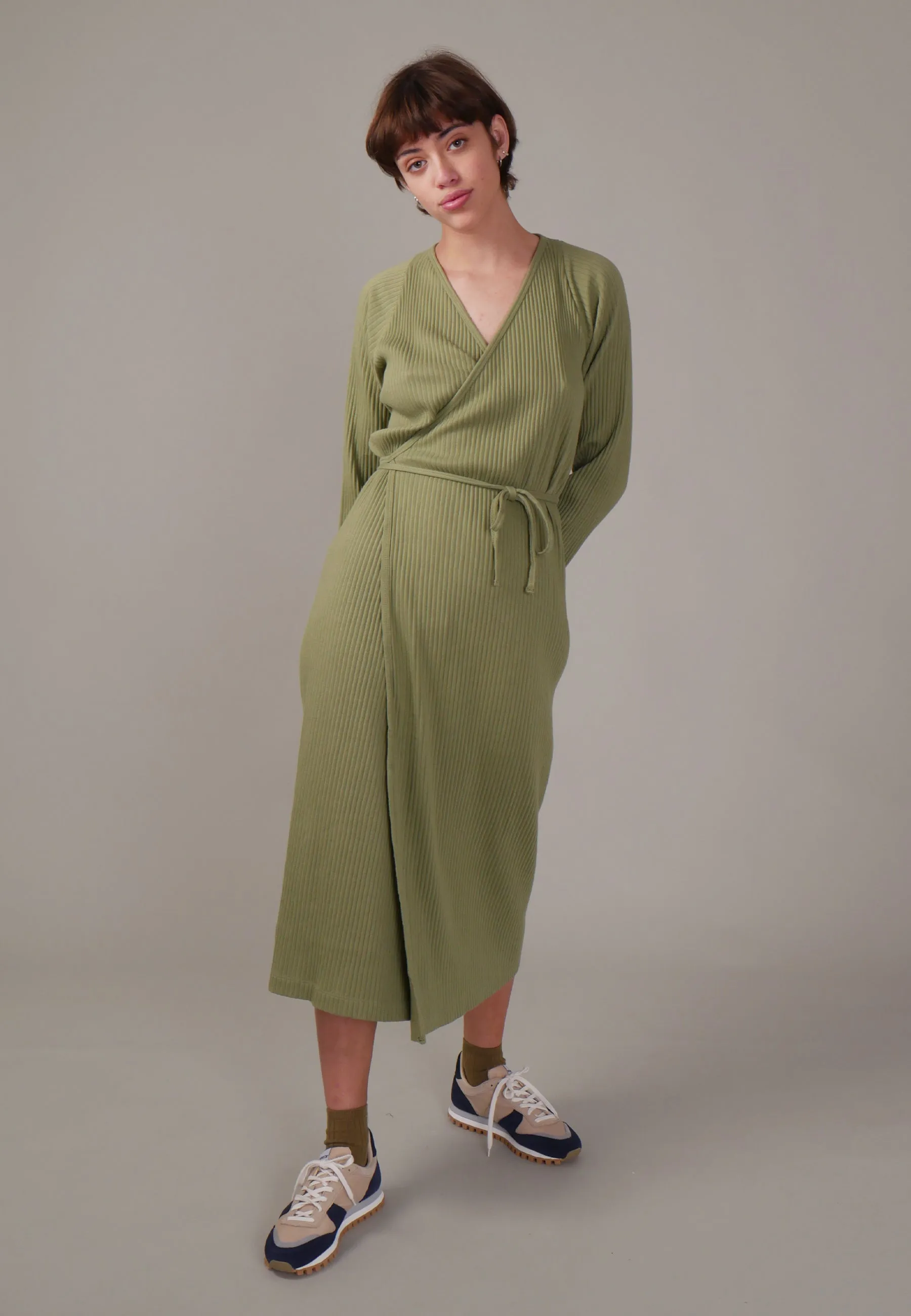 Cleat Dress With Sleeves - ero green