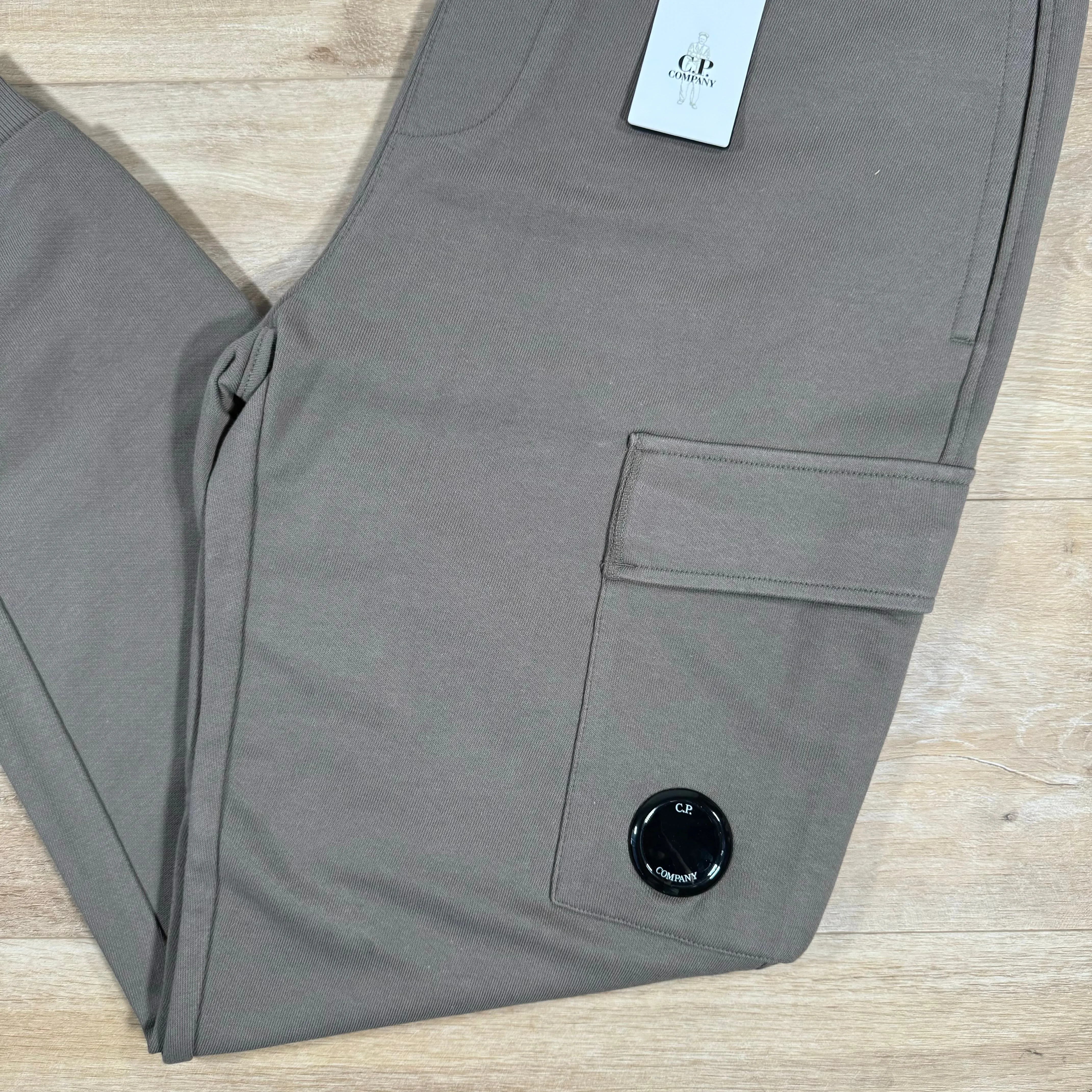 C.P. Company Diagonal Raised Lens Sweatpants in Walnut