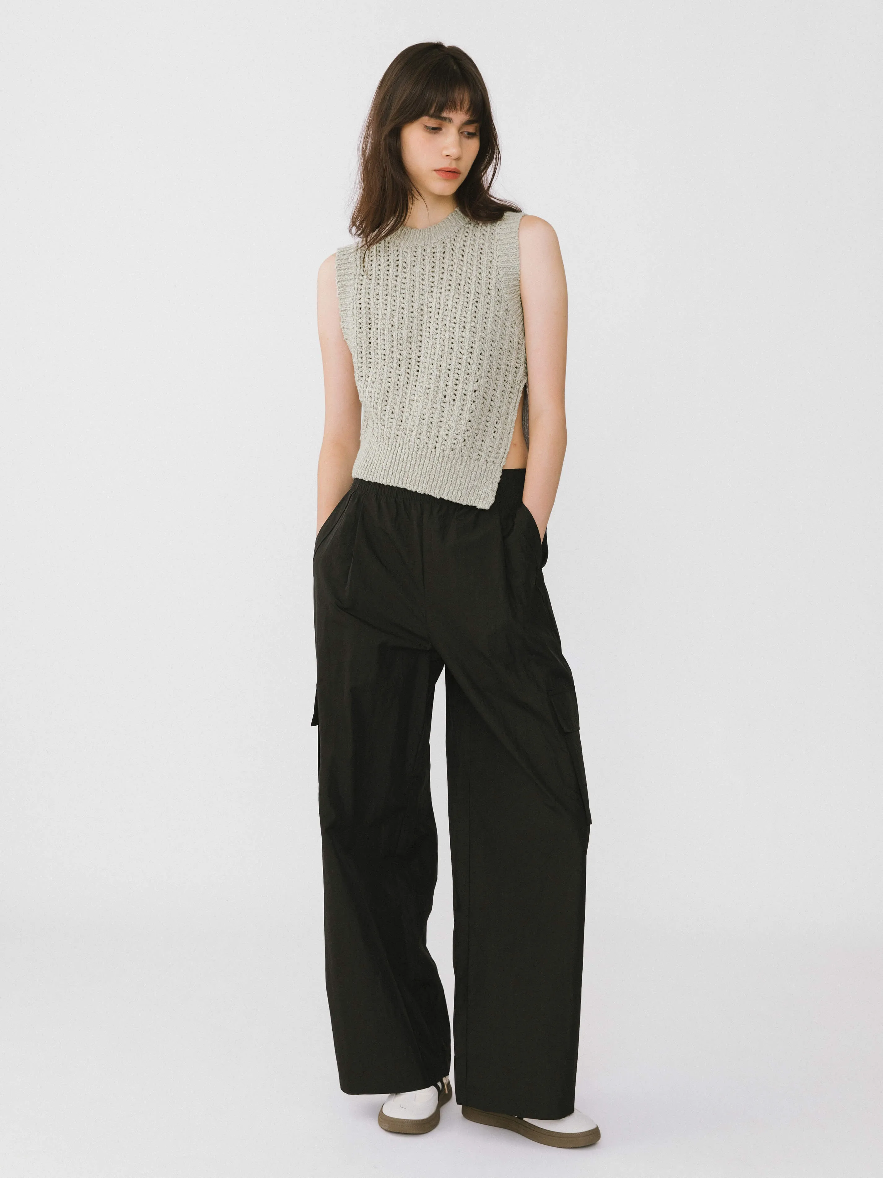 Cropped Asymmetric Knit Vest