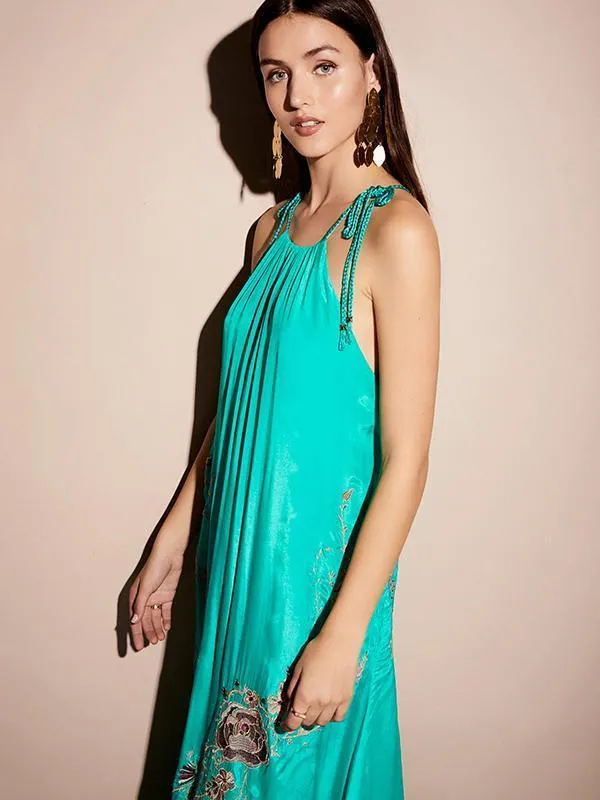 Emboridered Halter-neck Bohemia Dress