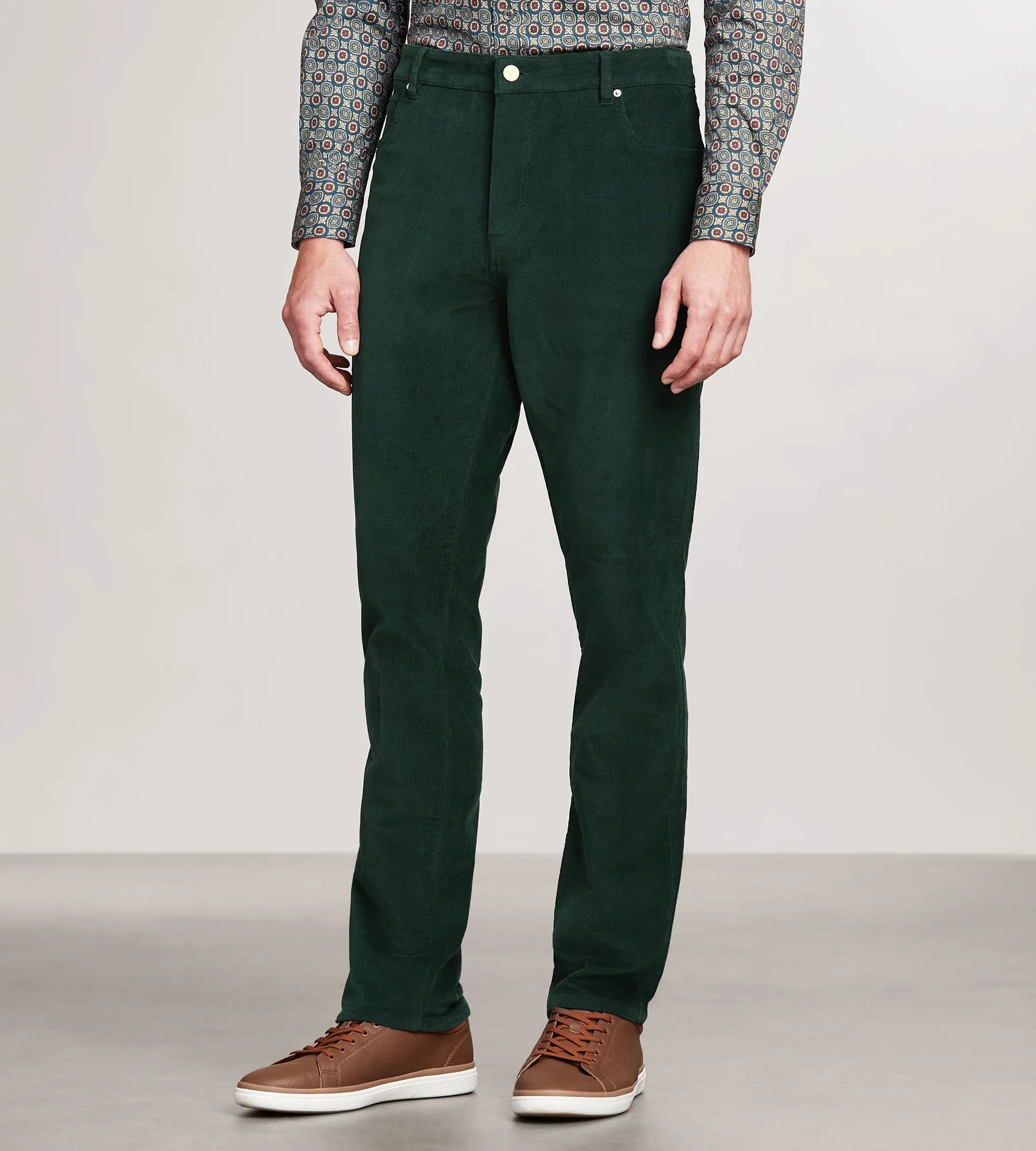 Modern Fit Five-Pocket 360° Stretch Corduroy Pants