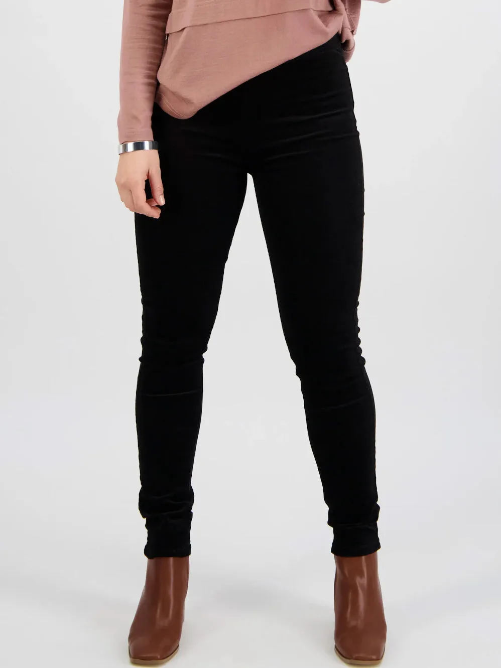 VASSALLI SKINNY PULL ON CORD PANT