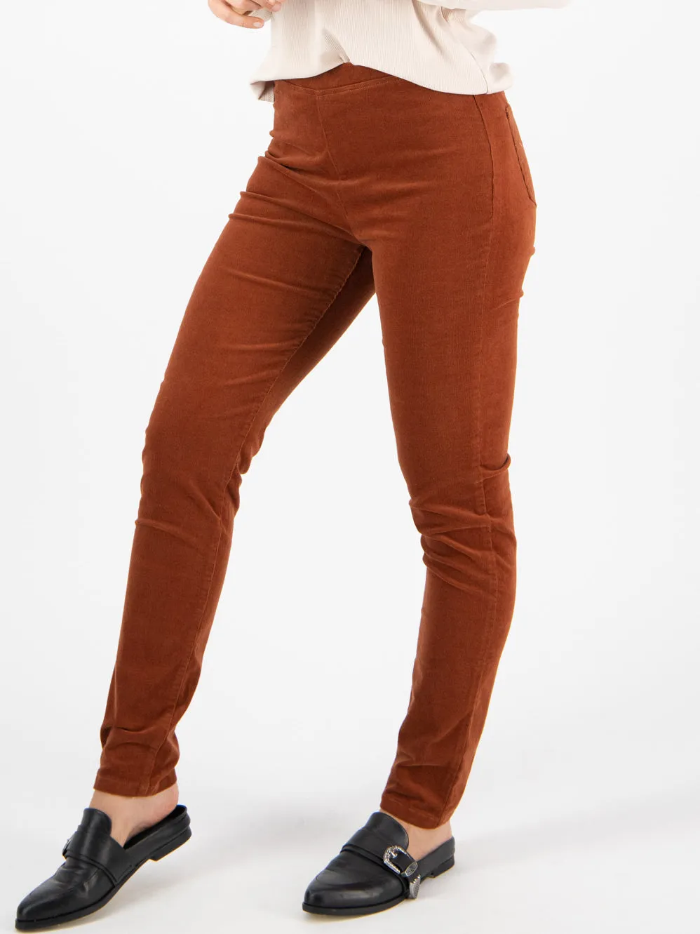 VASSALLI SKINNY PULL ON CORD PANT