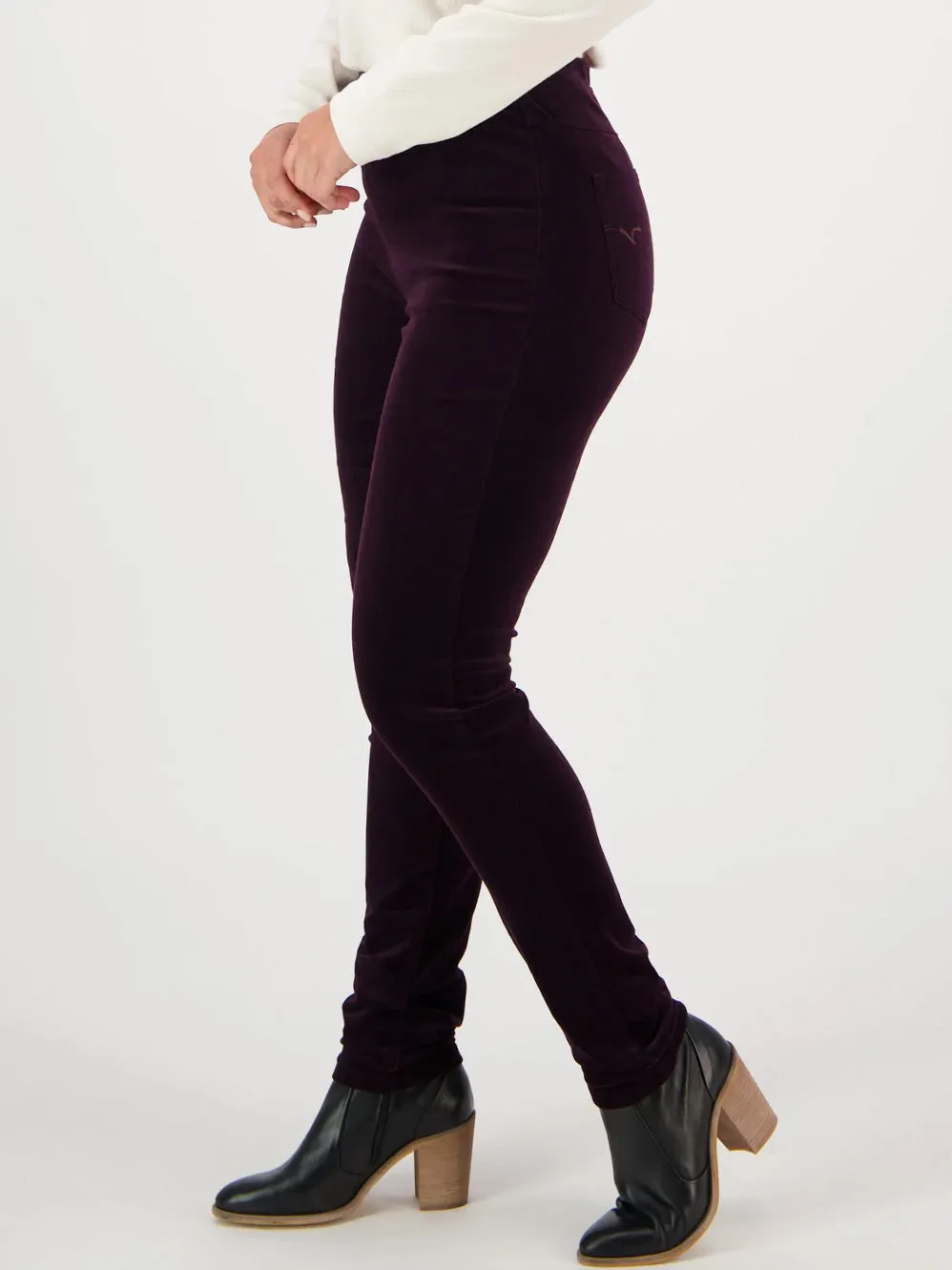 VASSALLI SKINNY PULL ON CORD PANT