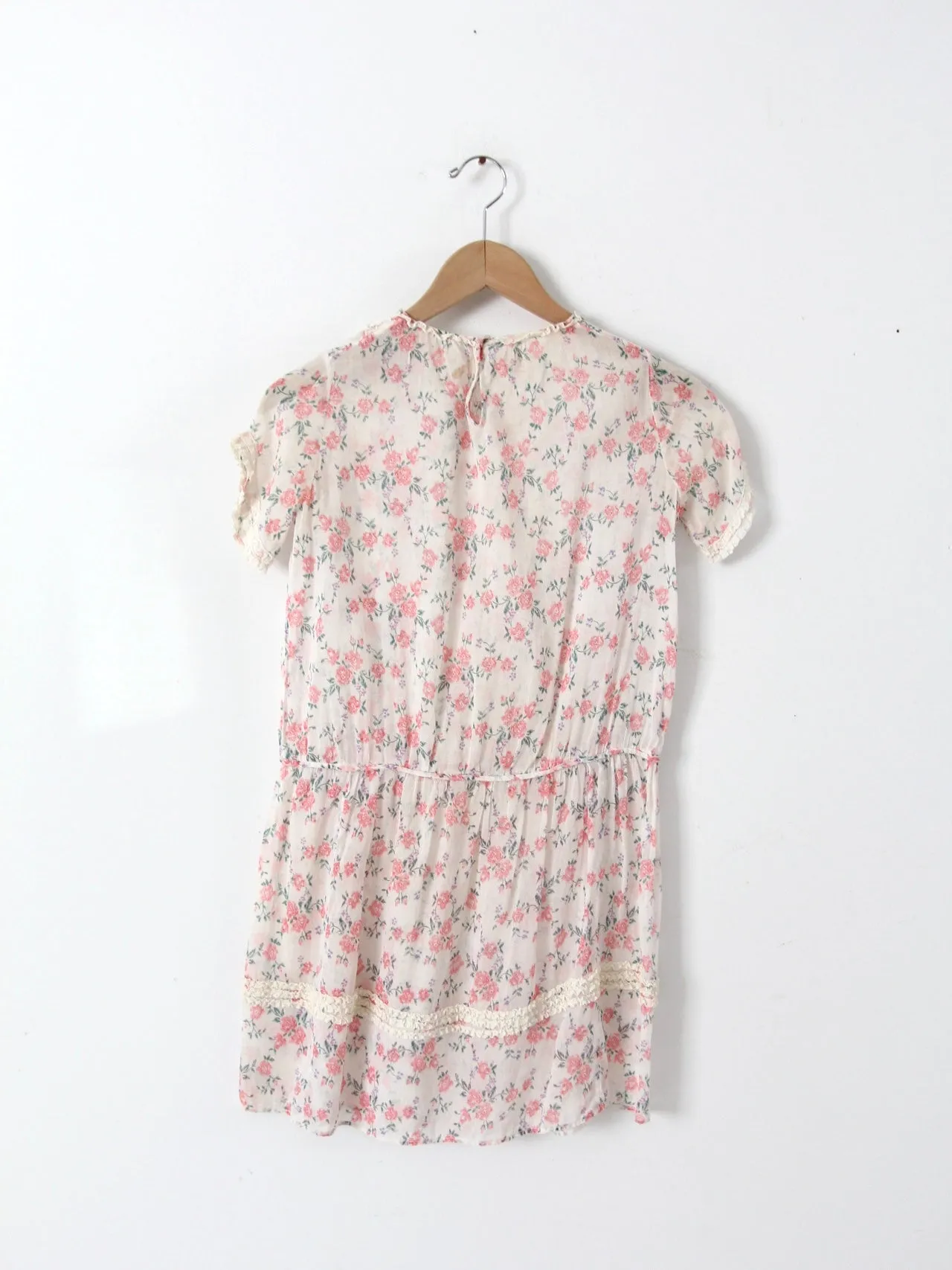 vintage 1920s floral dress